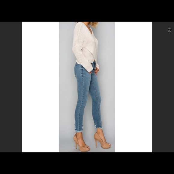 NWT AEON L.A. Wrap Sweater Cream So Cute - Picture 2 of 7